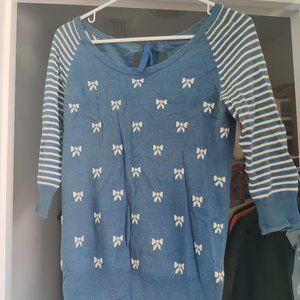 Sweater junior/womens